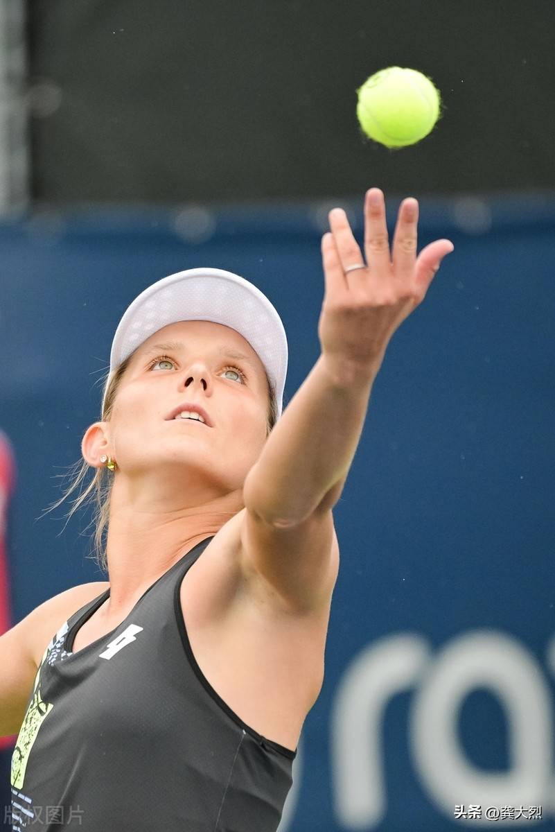 科维托娃在老鹰比赛中大胜，回归赛场引发热议！